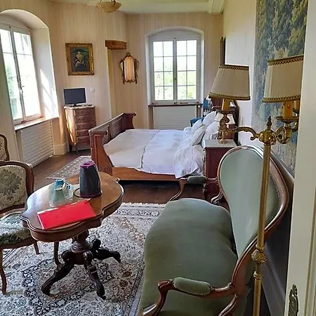 Chateau De Werde Отель Matzenheim