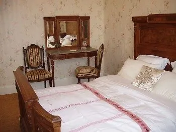 Отель Chateau De Werde